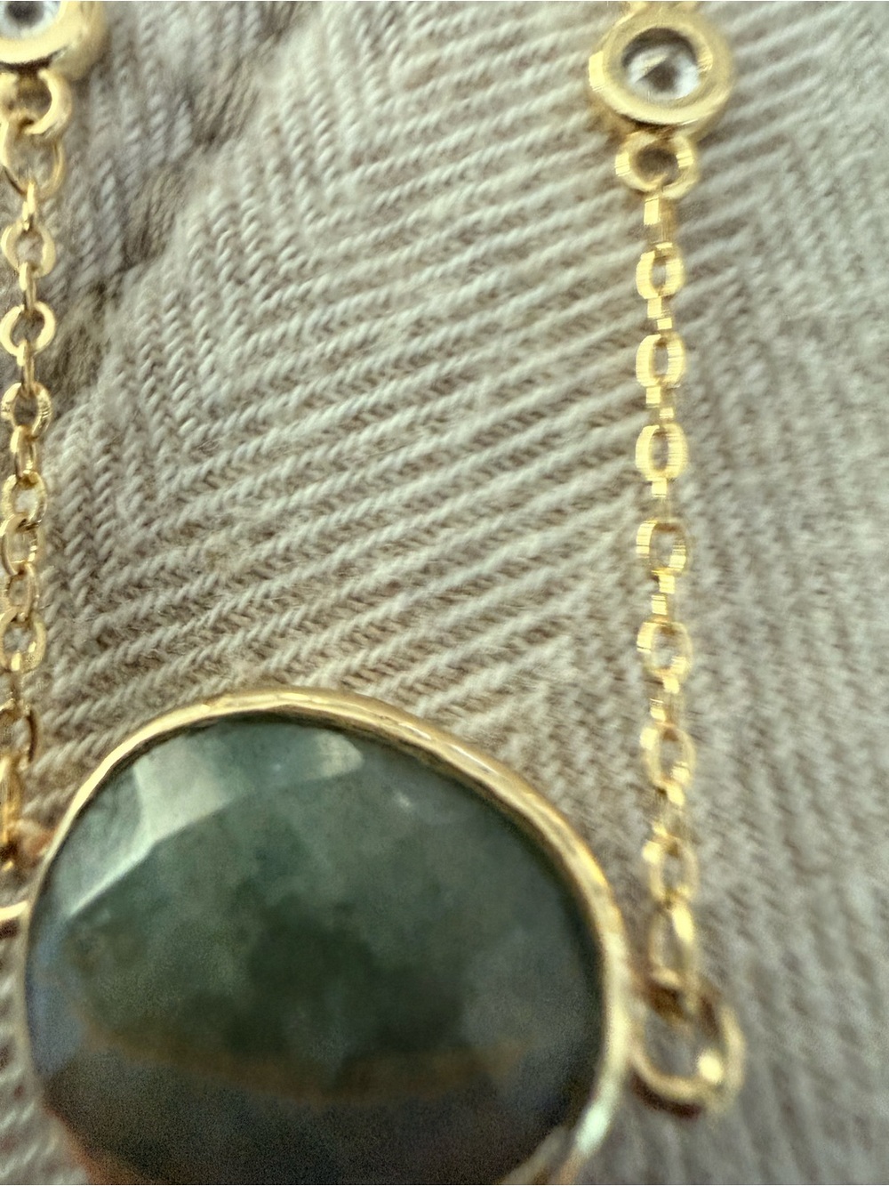 Gold-Tone Necklace with Moss Green Tourmaline Stones - Picture 2 of 10